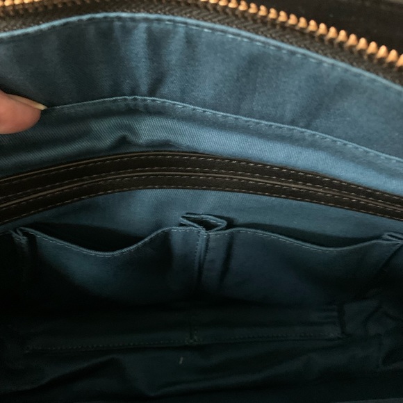 Designer Brian Atwood Leather AHAVEN Tassel Zip Pocket BLACK Tote Hand Bag NWT - Picture 10 of 13